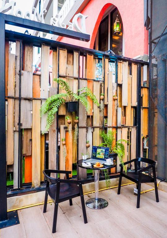 De Ja Moon Hostel Chiang Mai Exterior photo