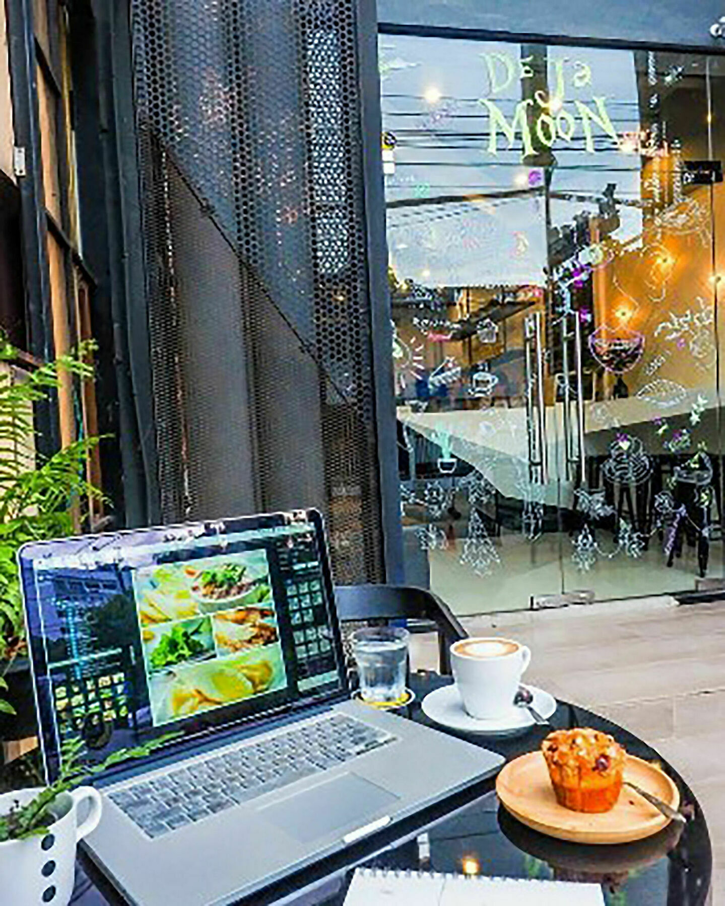 De Ja Moon Hostel Chiang Mai Exterior photo